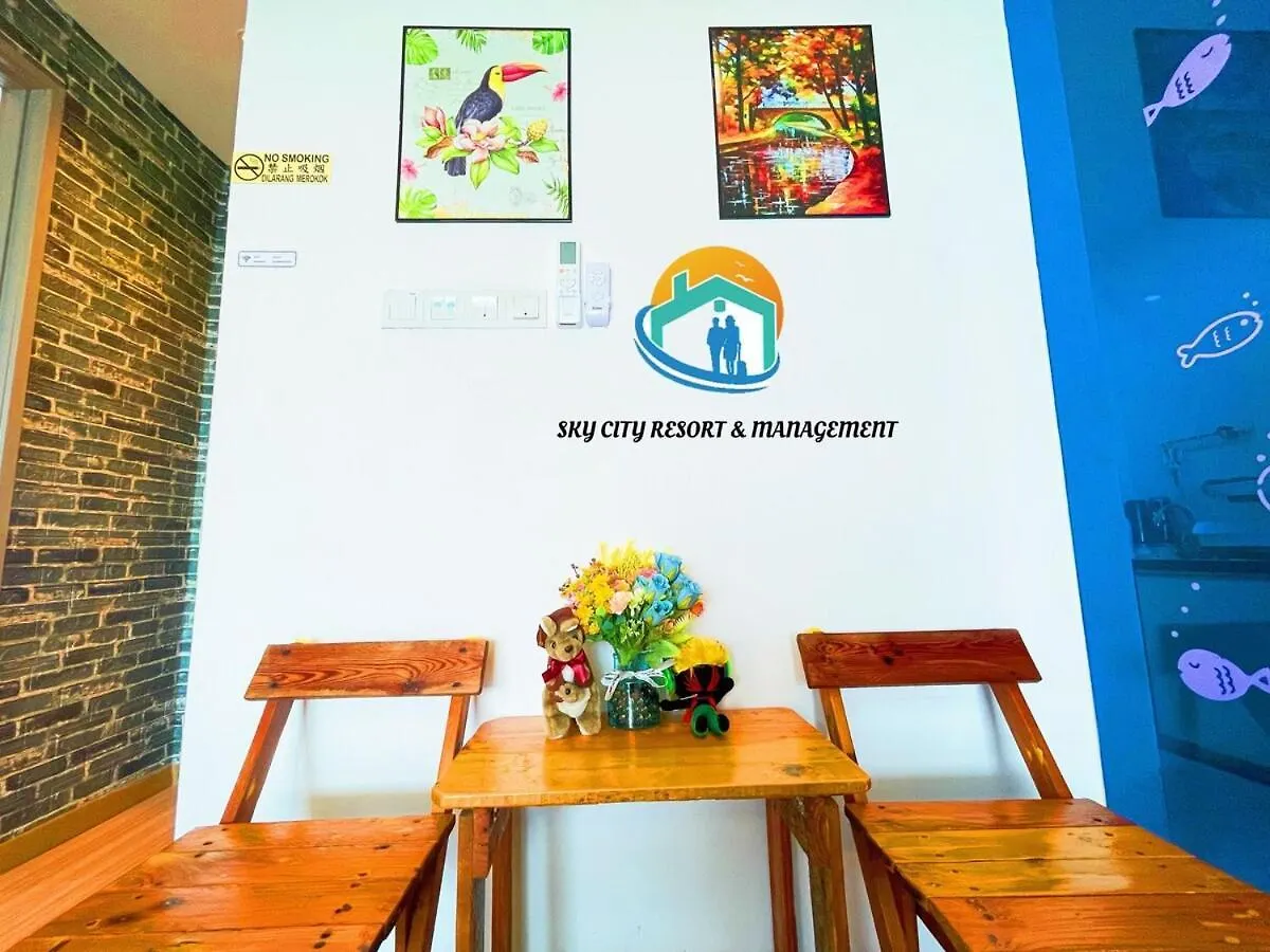 The Wave Malacca City 8Pax 3Bed Cultural Street Open Air Pool Game Console