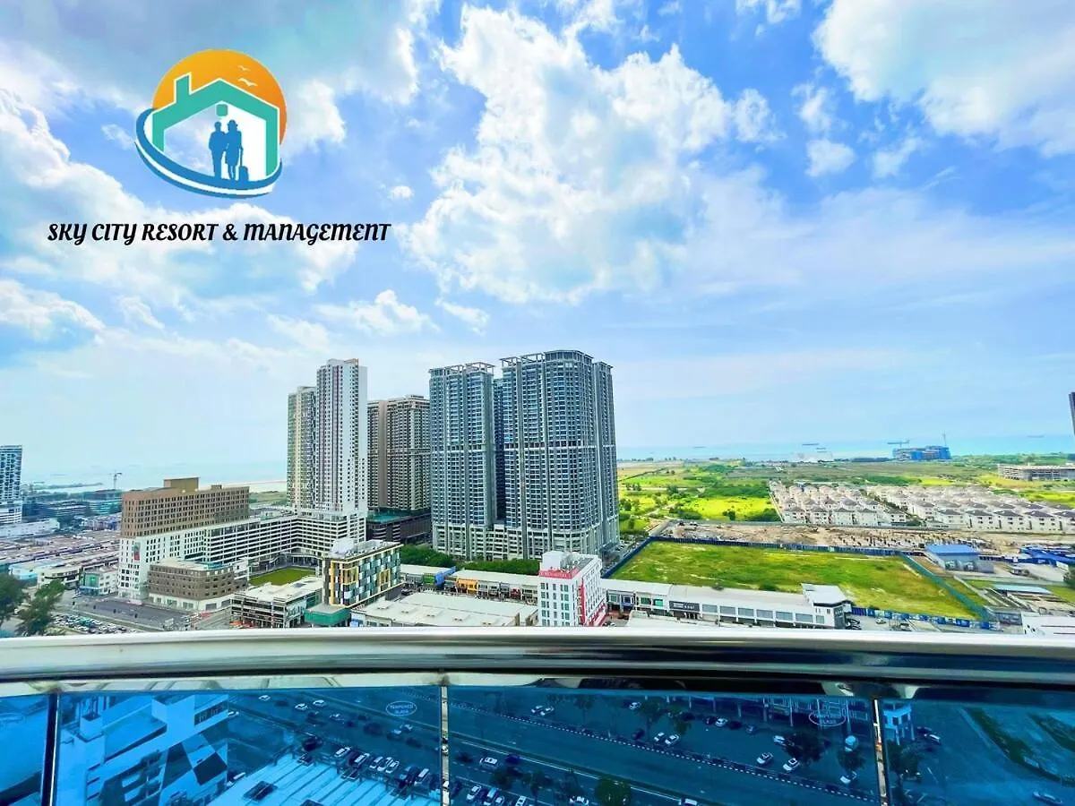 Apartment The Wave Malacca City 8Pax 3Bed Cultural Street Open Air Pool Game Console