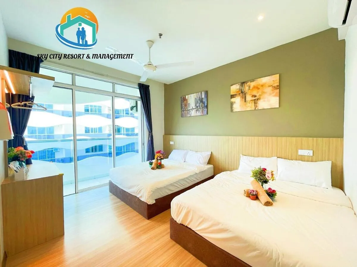 Apartment The Wave Malacca City 8Pax 3Bed Cultural Street Open Air Pool Game Console